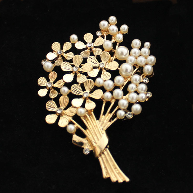 Ladies Delicate Bouquet Pearl  - Suit Supply Wedding Party recensie en prijs