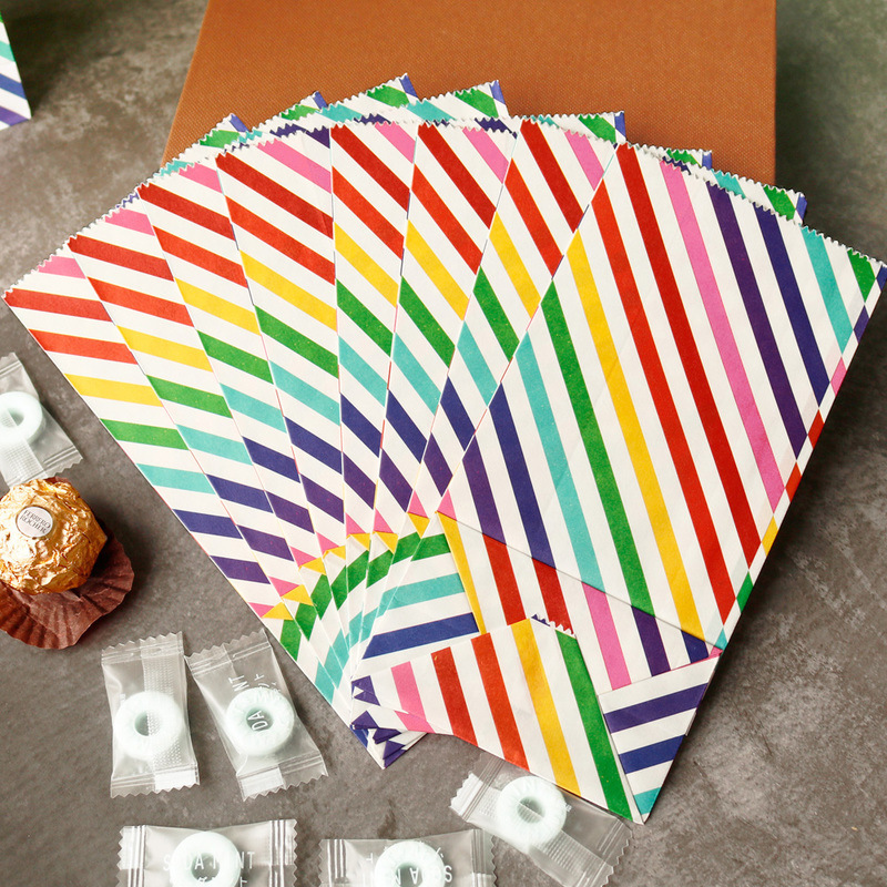 Small Paper Bags Rainbow Print - Wedding Event Supply recensie en prijs