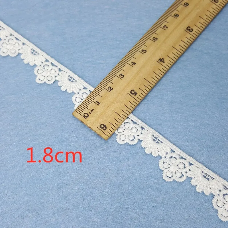 10 Yards Beautiful Lace Embroi - Wedding Water Supply recensie en prijs