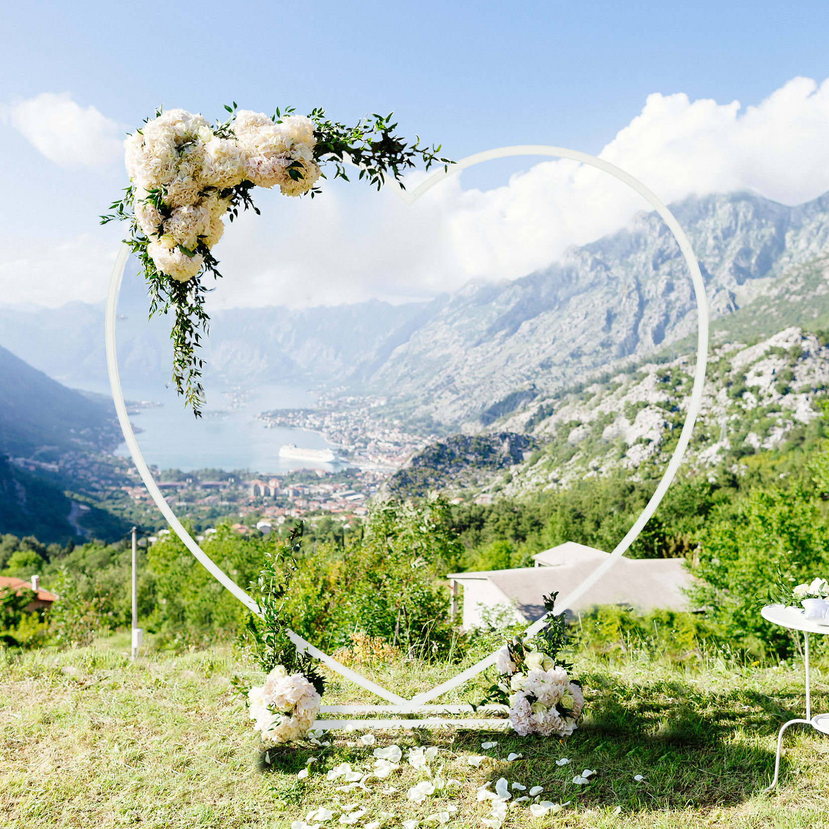 Heart Shaped White Metal Ballo - Wedding Support recensie en prijs